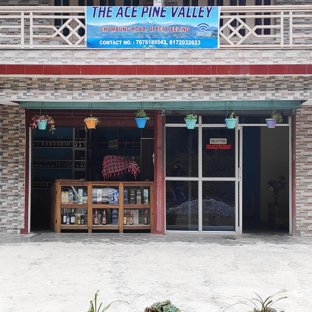The Ace Pine Valley Hotel Pelling Kültér fotó